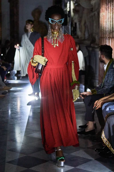 Look 62